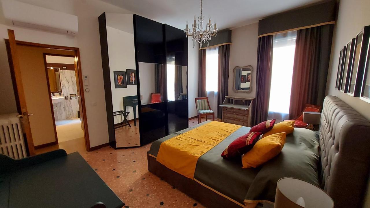 Antico Rio Acqua Dolce Apartment เวนิส ภายนอก รูปภาพ